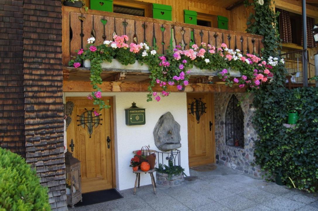 Haus Aelpele Apartment Klosterle am Arlberg Exterior photo