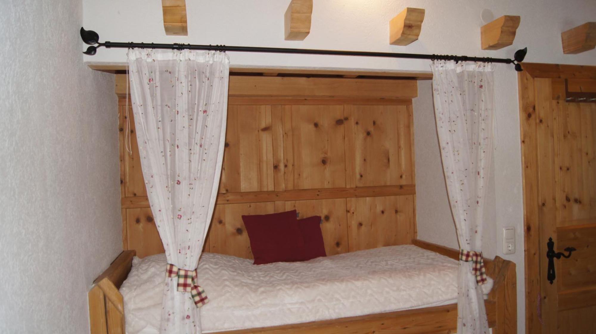 Haus Aelpele Apartment Klosterle am Arlberg Room photo